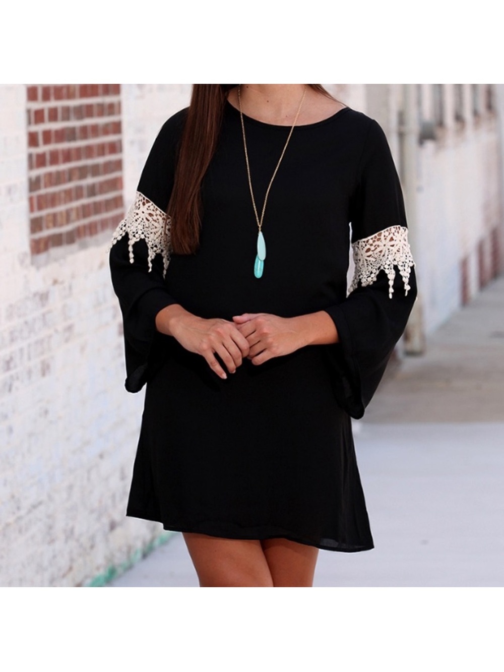 Aggie Black Boho Swing Dress Crochet Lace Sleeves Flutter NWT Large